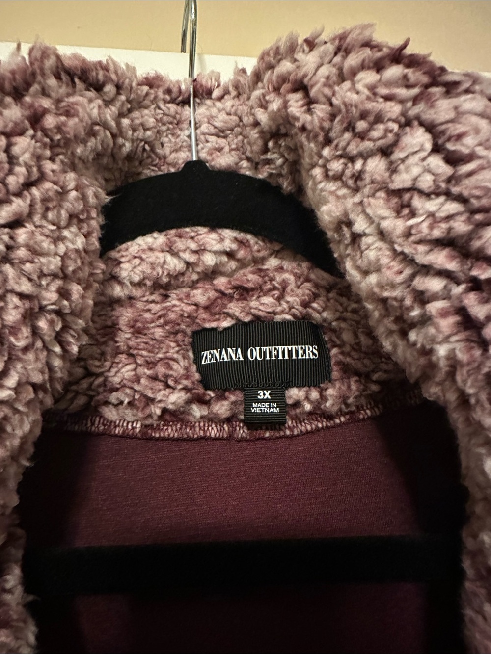 Zenana Women’s Plush Teddy Zip-Up Jacket in Dusty Mauve - Picture 2 of 4